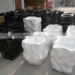 Fiberglass Flower Pot Set of 3 Stone Shape thumbnail-3