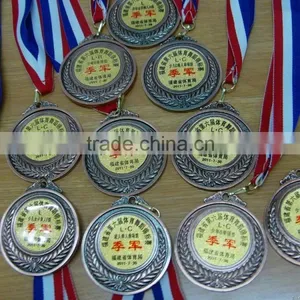 Custom Gold / Nickel / Bronze Custom Enamel Metal Medallions thumbnail-1