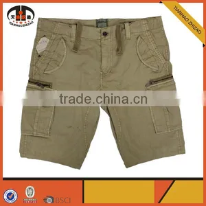 Custom Cargo Elastic Waist Shorts for Men With Multiple Pockets thumbnail-1