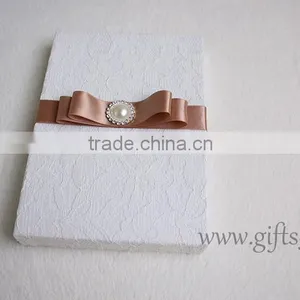 Customized White Silk Wedding Invitation Boxes Wholesale thumbnail-4
