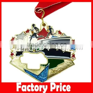 CR-MA37318_medal Italy Regional Feature and Sports Theme thumbnail-1