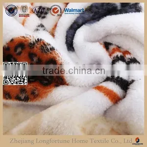 100% Cashmere Blanket thumbnail-2