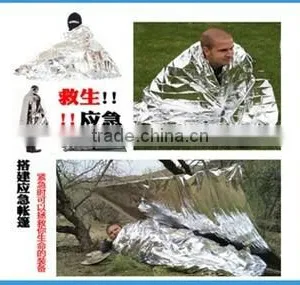 Gold or Silver Emergency Blanket thumbnail-3
