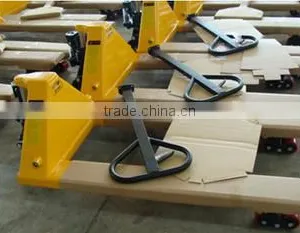 China 2.5 Ton Hand Manual Forklift Hand Pallet Truck Price thumbnail-4