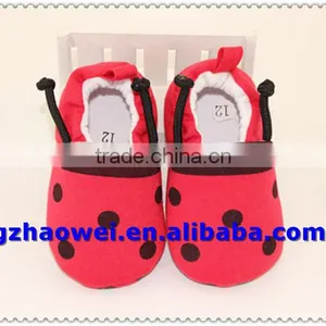 Adorable Bettle Pattern Cotton Baby Booties thumbnail-2