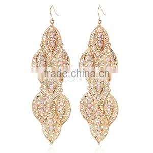 Fashion Geometric Plastic Pearl Zinc Alloy Earring Dubai Gold Jewelry Earring thumbnail-1