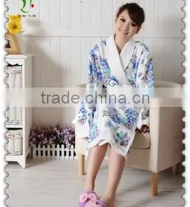 Reactive Printed Shawl Collar Bathrobe Morning Gown-woman thumbnail-2