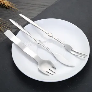 Creative Stainless Steel Cake Shovel, Dessert Knife, Fork and Spoon Suit thumbnail-5
