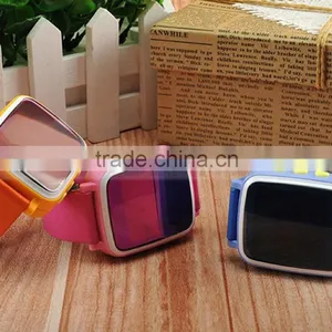 Colorful 1.44inch Screen Kids Phone Wrist Watch Mobile Phone GPS Child Locator Watch thumbnail-5