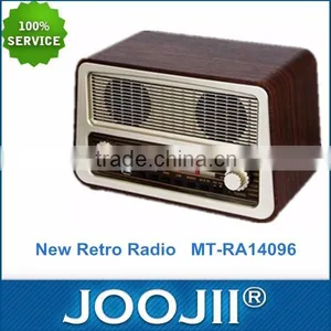 Portable AM FM Vintage Antique Radios thumbnail-1
