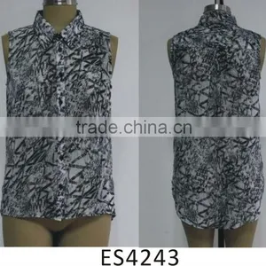 Ladies Chiffon Sleeveless New Model Blouse thumbnail-1