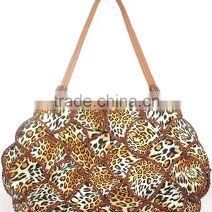 Woman Handbag 2016 Autumn Winter Collection Fancy Style Best Belling thumbnail-1