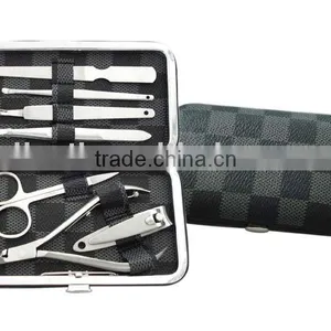 7 Pcs Fashion Stainless Steel Manicure Set thumbnail-1
