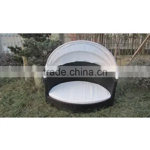 Hlaf Round Cooling Rattan Pet Bed for Dogs With Canpoy thumbnail-3