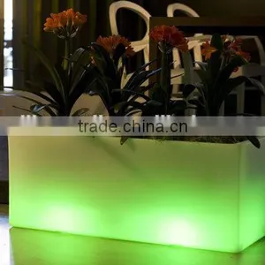 Hot Selling Outdoor Waterproof LED Plastic Flower Pot for Livingroom / Restaurant / Hotel / Night Club thumbnail-6