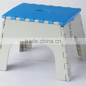 Foldable Chair thumbnail-1