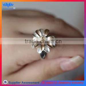 Hot Sale Europe Style Zinc Alloy Fashion Wedding Ring thumbnail-1