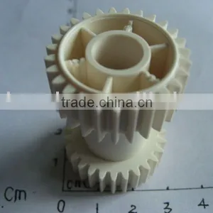 Plastic Injection Molded Gears thumbnail-1
