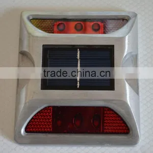 LED Flashing Solar Road Stud thumbnail-5