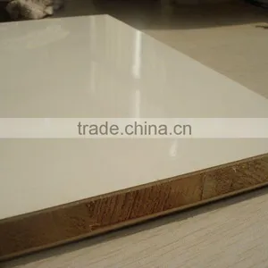 White Polyester Blockboard thumbnail-1