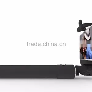 3.5mm Wireless Monopod Selfie Stick thumbnail-1