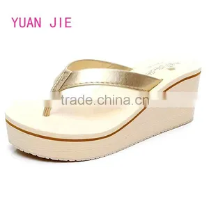 Populer Women Platform Sandals on Beach Casual Flip-flops thumbnail-4