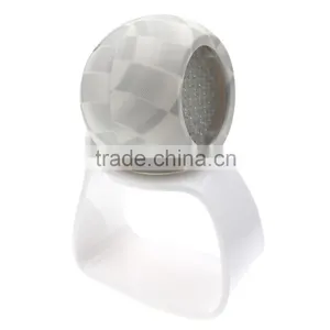 Factory Offer LED Light Therapy Machine Facial Beauty Instrument Best Selling thumbnail-2