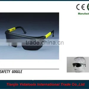 Adjustable Frame Black Lens Safety Glasses for Man thumbnail-1