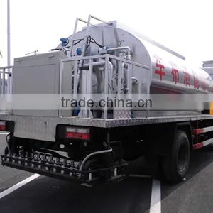 The Low Price 10CBM Bitumen Spray Truck for Sale With High Configuration thumbnail-6