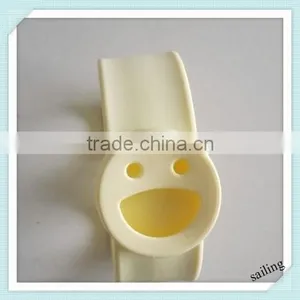 Top Quality Bracelet Insect Best Mosquito Repellent,smile Face Shape Mosquito Repellenting thumbnail-3