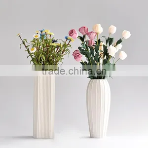 Wholesale Home Decoration Stripe White Ceramic Flower Vase thumbnail-1