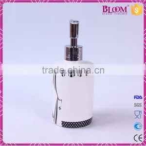 White 4 Pcs Ceramic Hotel Bathroom Accessories Set thumbnail-2