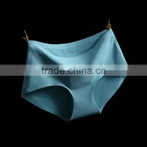 2017 Women Sexy Seamless Underwear Ladies Pain Underwear Gilr Seamless Underwear thumbnail-2