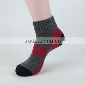 Hot Selling Custom Cotton Sport Socks Men Socks thumbnail-5