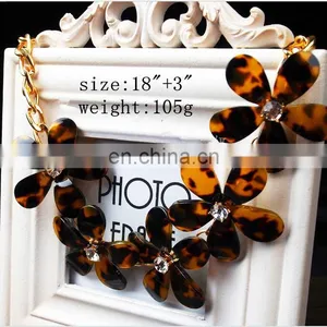 Wholesale Tortoise Shell Jewelry,tortoise Shell Resin Flower Necklace thumbnail-1