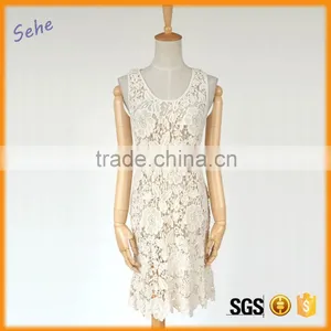 Hot Selling Racer Back Design Cotton Transparent Sleeveless Long Crochet Lace Tops thumbnail-1