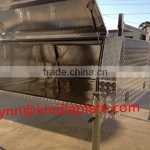 Fabricated Aluminum UTE Canopy thumbnail-2