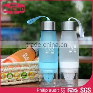 Mochic Custom Tritan Lemon Drinking Water Bottle for Travel / Fashion BPA Free Plastic Sport Drink Bottle With Stainless Steel thumbnail-1