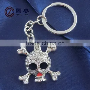 Skull Keychain/Metal Skull Keychain With Diamond thumbnail-1