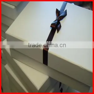 High Quality Bright Color Paperboard Jewelry Packaging Box thumbnail-1