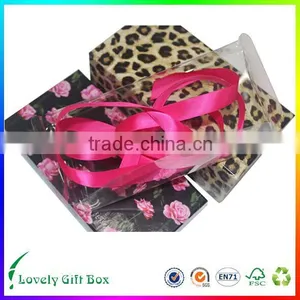 Hot Sale Sexy Slide Open Design Gift Box for Underwear Packaging thumbnail-2