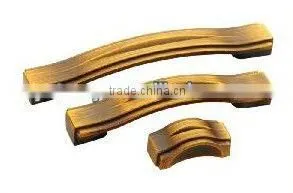 Professional Handles With Golden Colour thumbnail-1