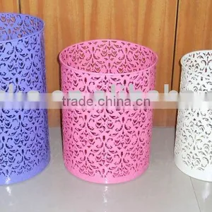 Flower Carved Metal Pen Holder thumbnail-1