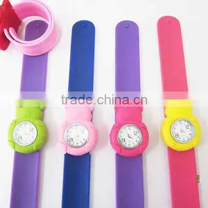 Custom Logo Silicone Watch thumbnail-2