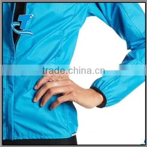 Outdoor Women Thin Sport Windproof Jacket With Hood thumbnail-2