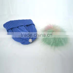 Myfur Wholesale Adults Size Wool Cable Knitting Beanie Hat With Colorful Raccoon Fur Pom Pom thumbnail-6