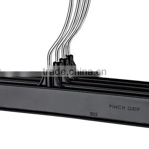 [Sinfoo] Plastic Hanger for Pants thumbnail-6