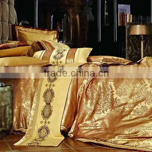 SATIN/YARN-DYED JACQUARD DUVET COVER thumbnail-1