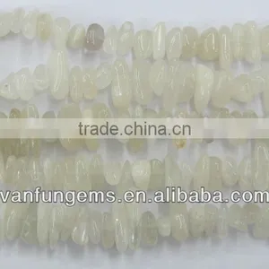 Wholesale Wholesale Natural Irregular Natural Moonstone Center Drill Polished thumbnail-2