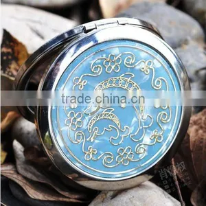 Pocket Cosmetic Mirror thumbnail-1